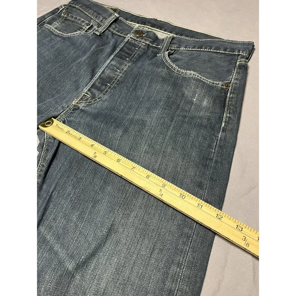 Levi's 501 Straight Blue Denim Jeans Button Fly Medium Wash 5-Pocket Men's